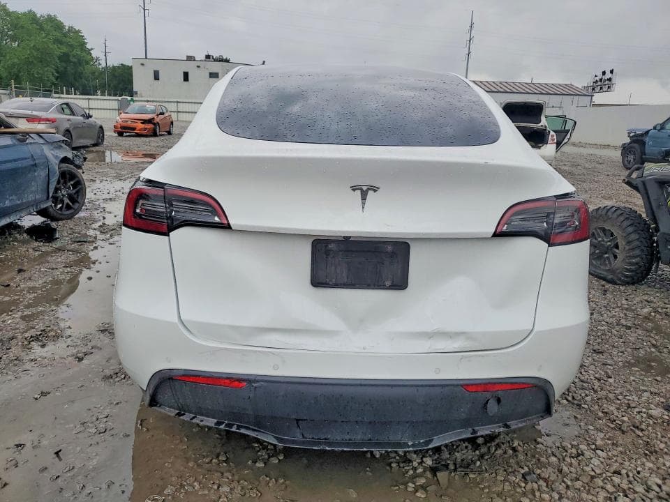 2021 TESLA MODEL Y 6
