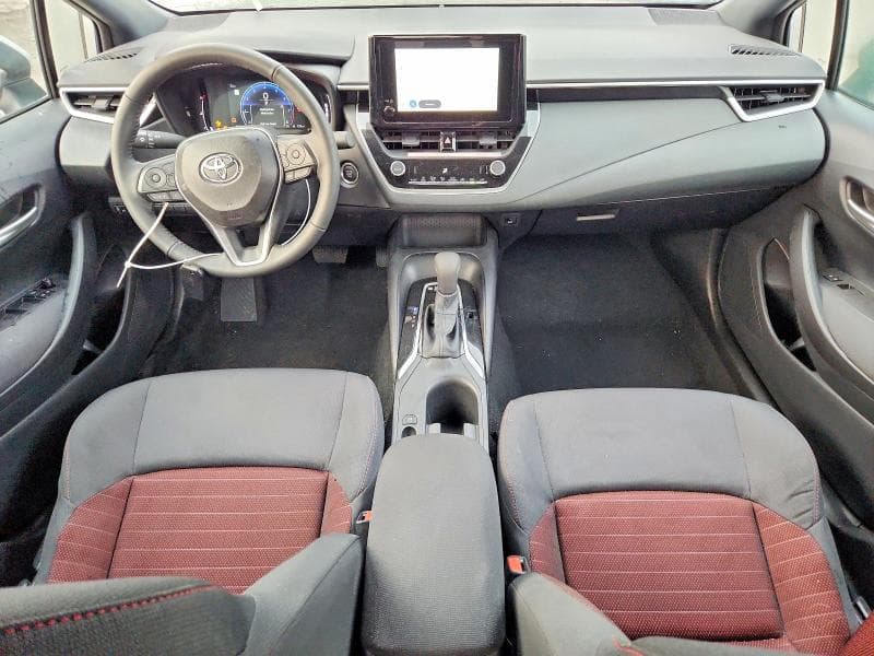 2026 TOYOTA COROLLA SE 8