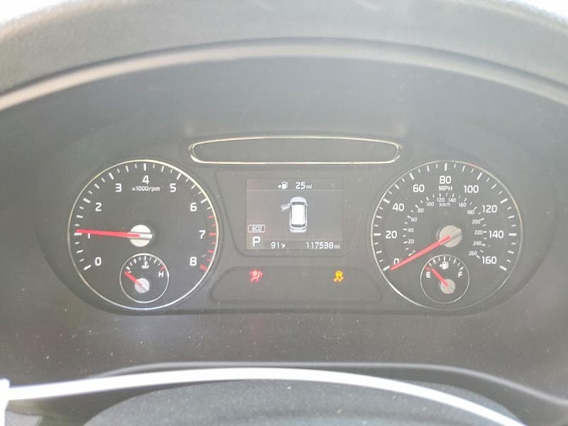 2019 KIA SORENTO LX V6 9