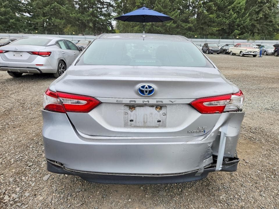 2019 TOYOTA CAMRY LE 6