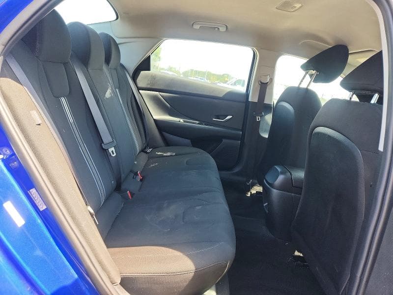 2024 HYUNDAI ELANTRA SEL 20