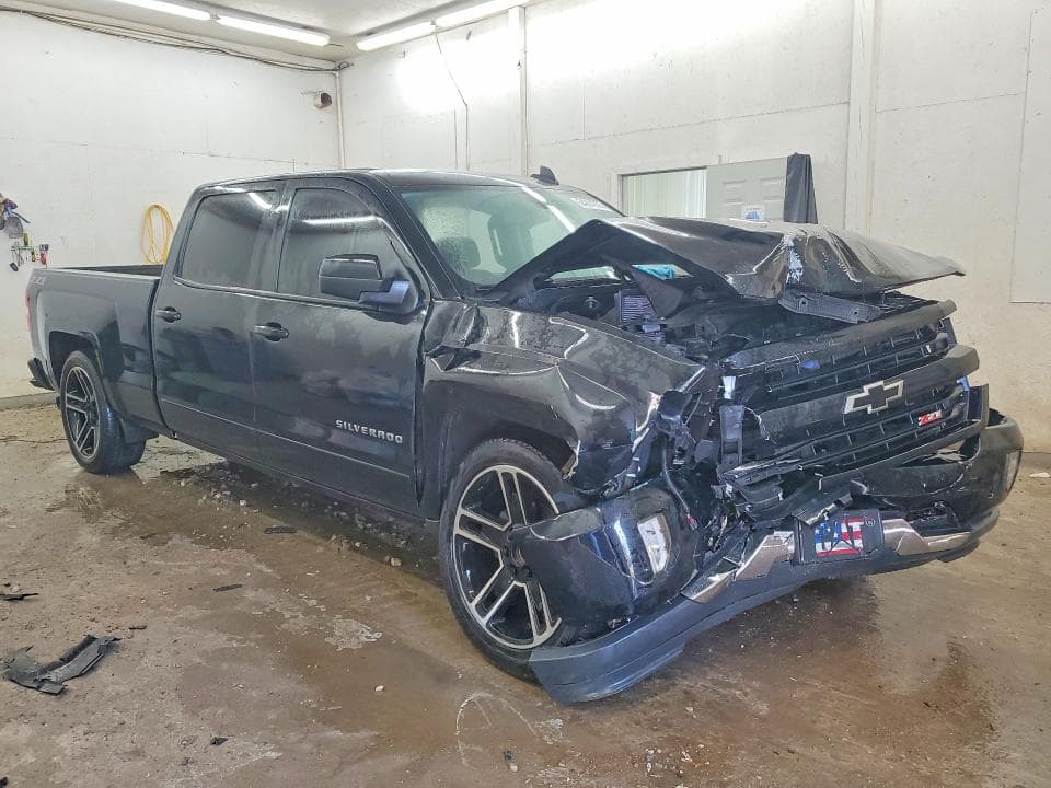 2018 CHEVROLET SILVERADO K1500 LT 4