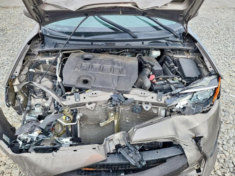 2019 TOYOTA COROLLA LE 11