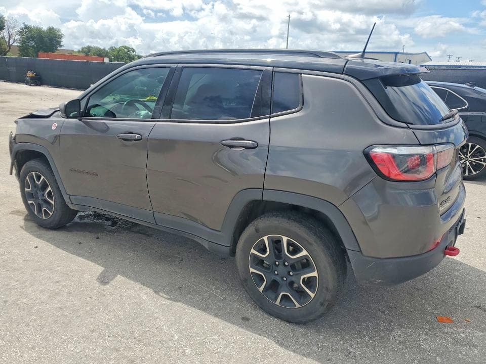 2019 JEEP COMPASS TRAILHAWK 2
