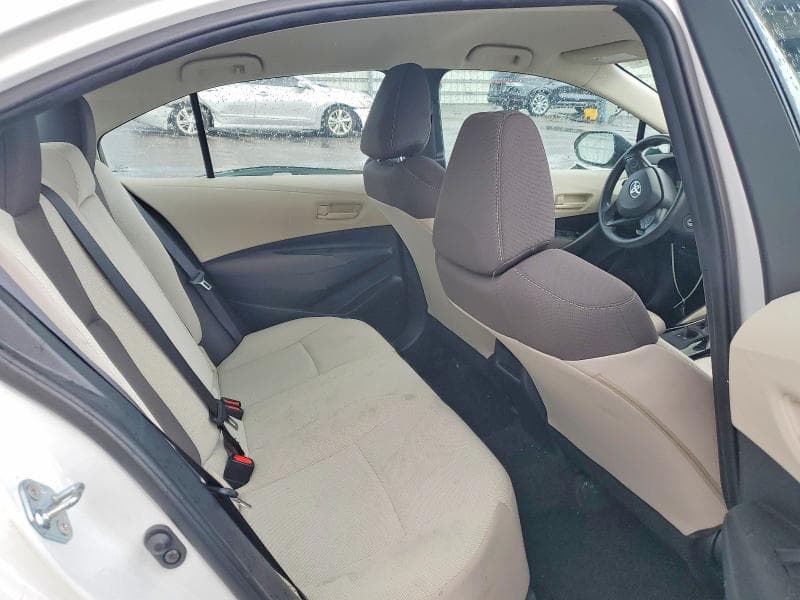 2022 TOYOTA COROLLA LE 10