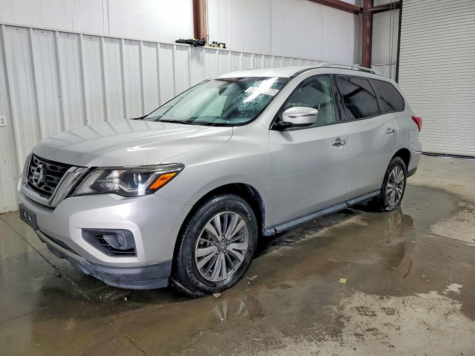 2018 NISSAN PATHFINDER SV