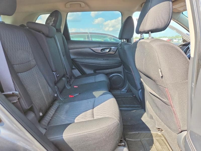 2018 NISSAN ROGUE SV 11