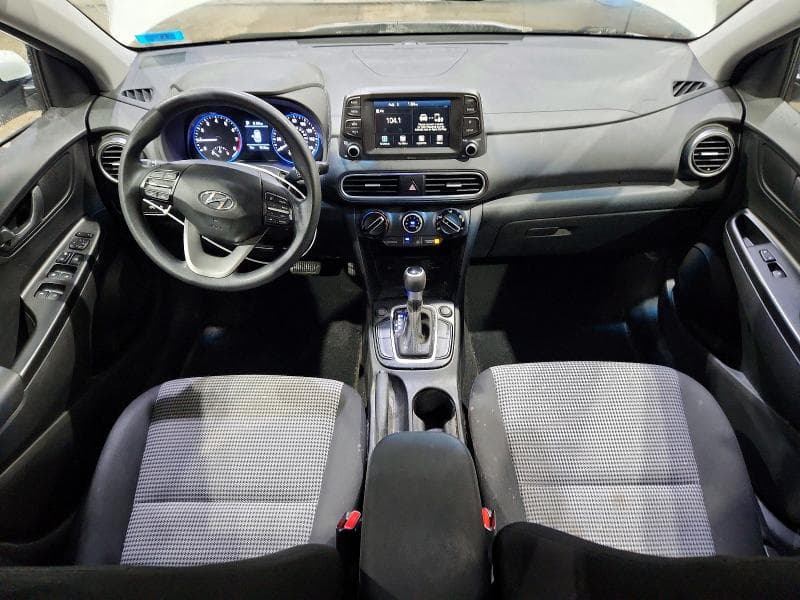 2021 HYUNDAI KONA SE 8