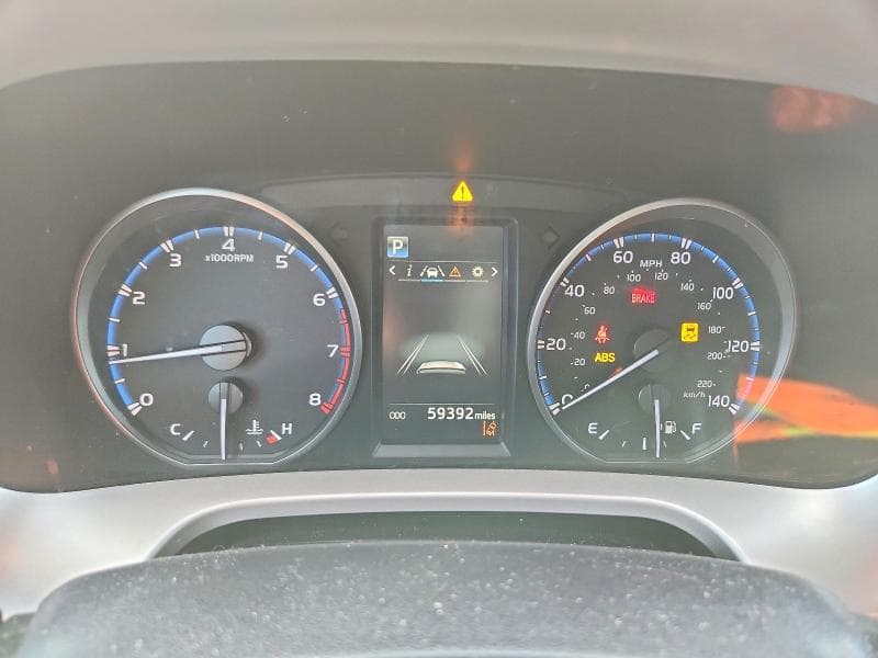 2017 TOYOTA RAV4 LE 9