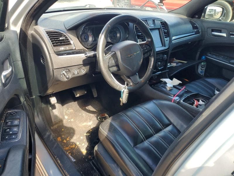 2019 CHRYSLER 300 S 8