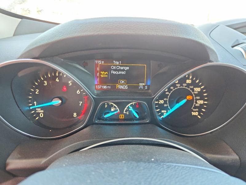 2017 FORD ESCAPE SE 9