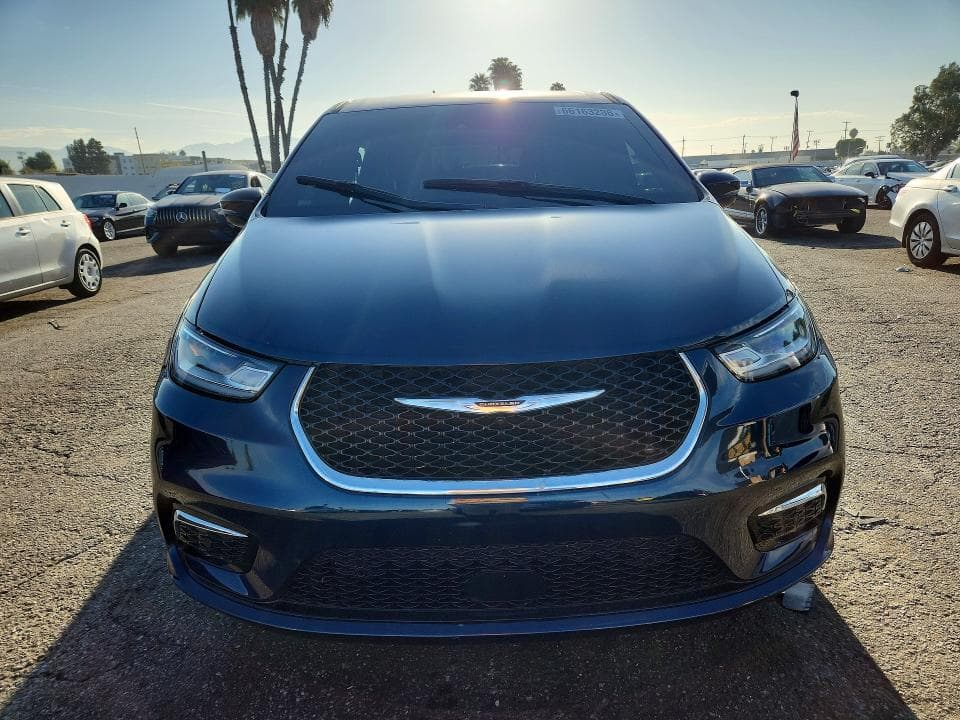 2025 CHRYSLER PACIFICA HYBRID SELECT 5