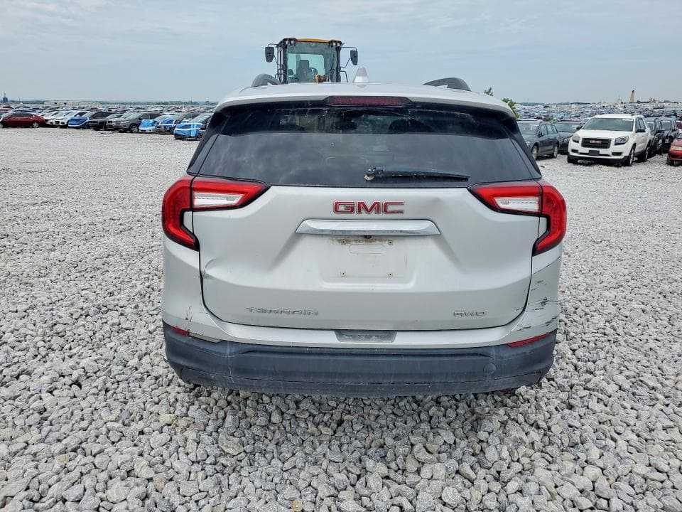 2022 GMC TERRAIN SLE 6