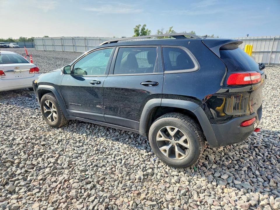 2017 JEEP CHEROKEE TRAILHAWK 2