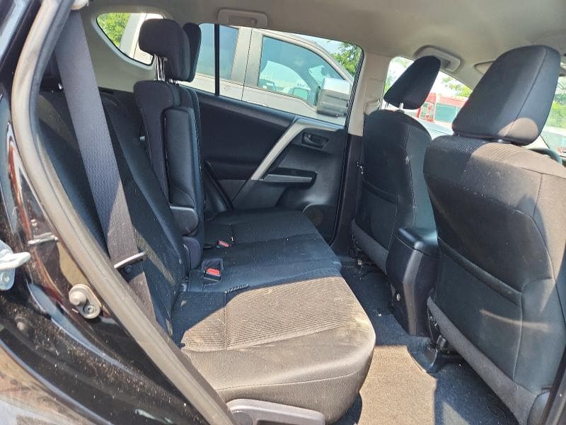 2017 TOYOTA RAV4 LE 11