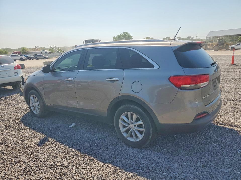 2017 KIA SORENTO LX V6 2