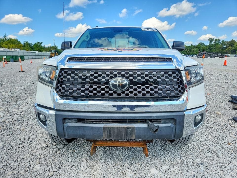 2019 TOYOTA TUNDRA SR5 5