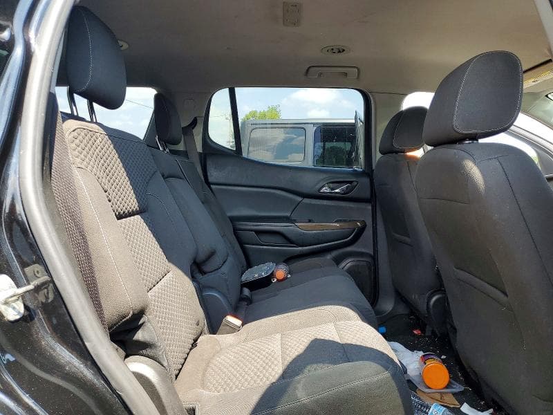 2017 GMC ACADIA SLE 11