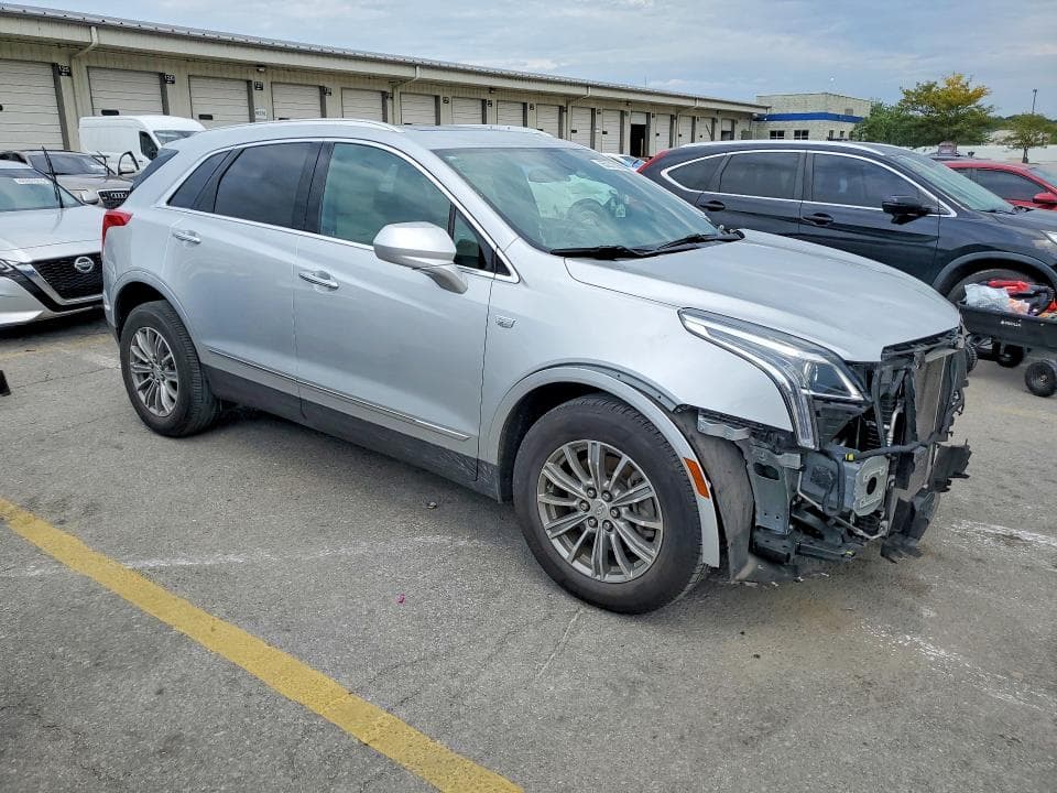 2017 CADILLAC XT5 LUXURY 4
