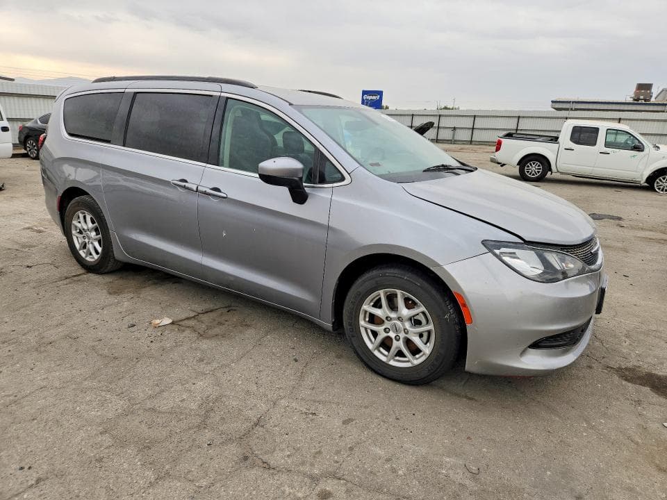 2021 CHRYSLER VOYAGER LXI 4