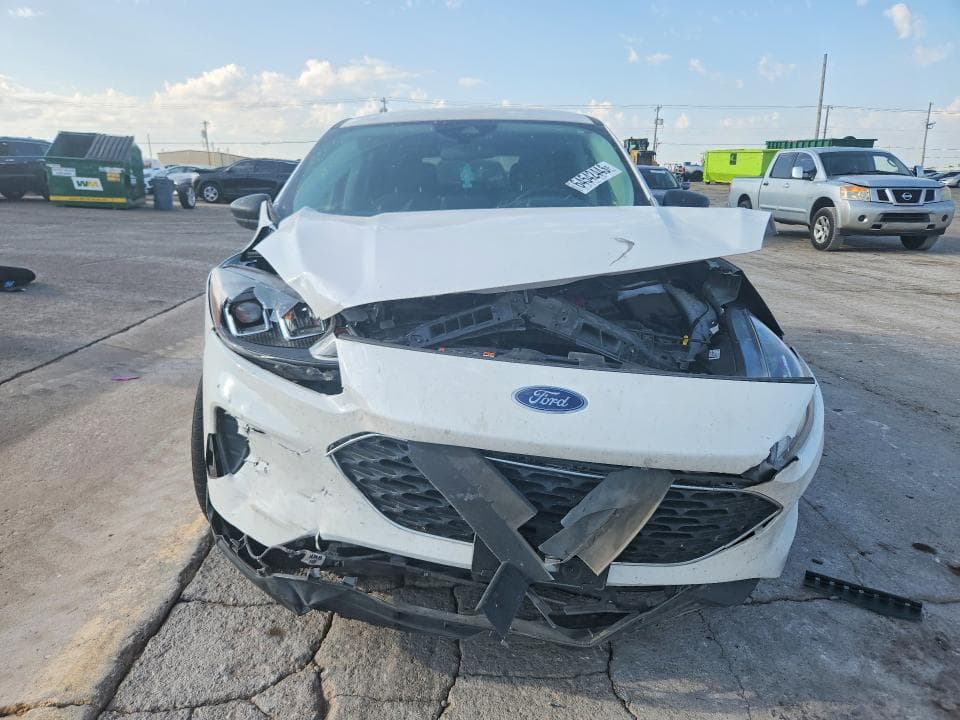 2022 FORD ESCAPE SE 5