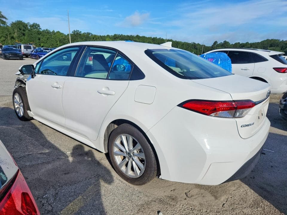 2024 TOYOTA COROLLA LE 2