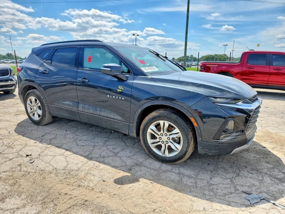 2020 CHEVROLET BLAZER 2LT 4