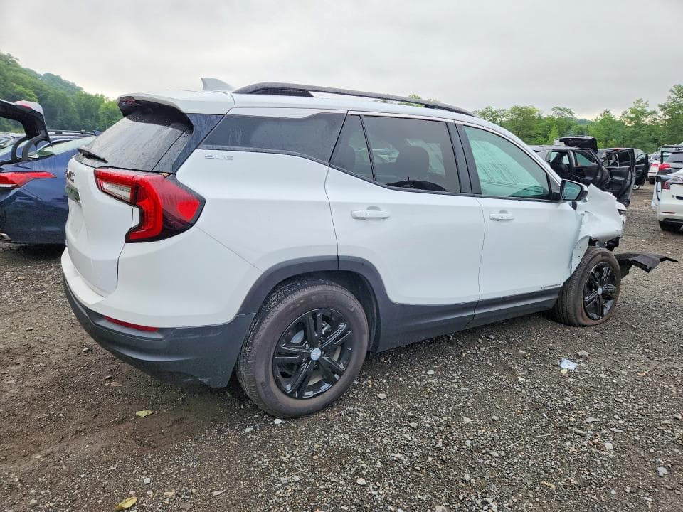 2023 GMC TERRAIN SLE 3