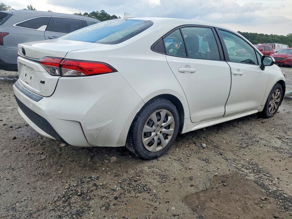2022 TOYOTA COROLLA LE 3