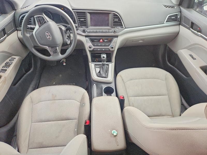 2017 HYUNDAI ELANTRA SE 8