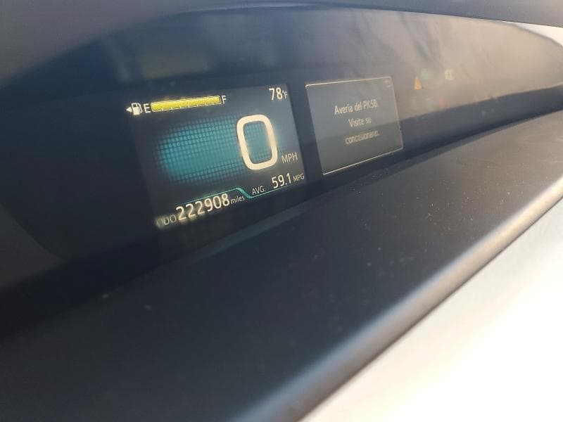2020 TOYOTA PRIUS LE AWD-E 9