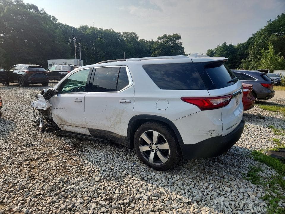 2018 CHEVROLET TRAVERSE LT 2