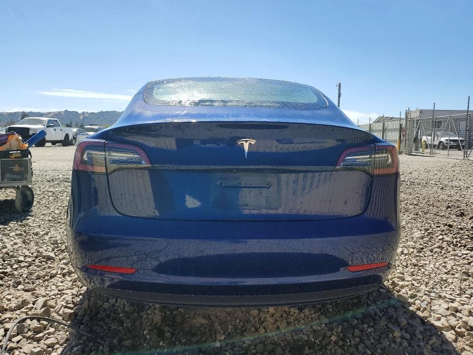 2023 TESLA MODEL 3 6