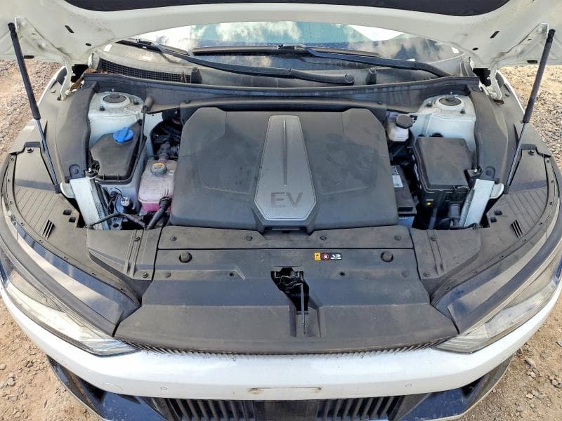 2024 KIA EV6 WIND 12