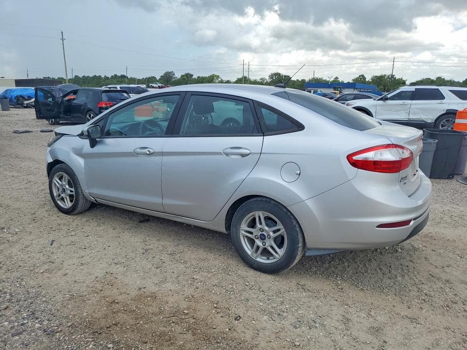 2017 FORD FIESTA SE 2