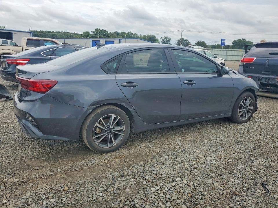 2023 KIA FORTE LXS 3