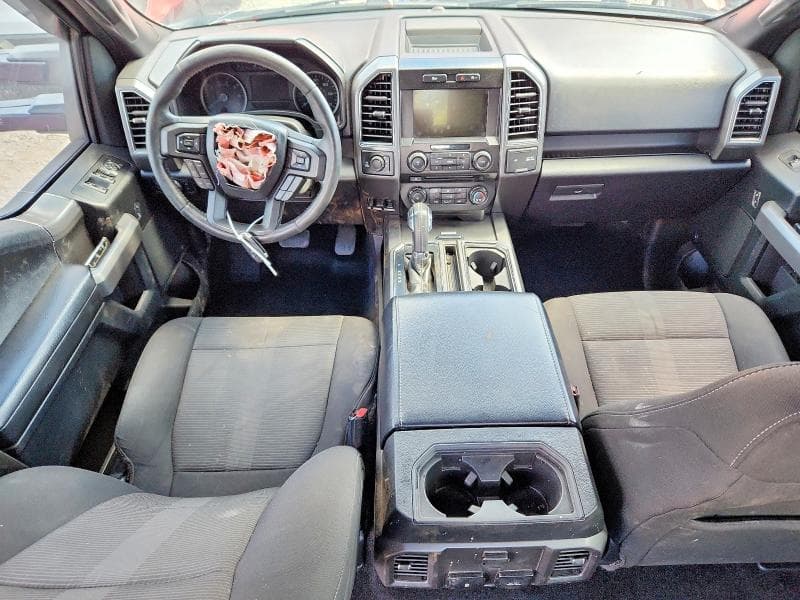 2017 FORD F150 SUPERCREW 8