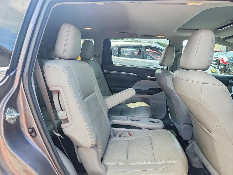 2018 TOYOTA HIGHLANDER HYBRID LIMITED 11