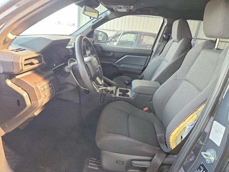 2025 TOYOTA 4RUNNER SR5 7