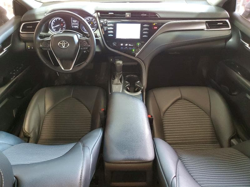 2018 TOYOTA CAMRY SE 8