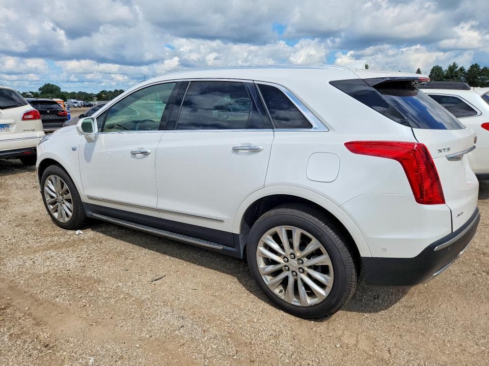 2018 CADILLAC XT5 PLATINUM 2