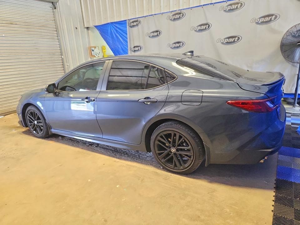 2026 TOYOTA CAMRY SE 2