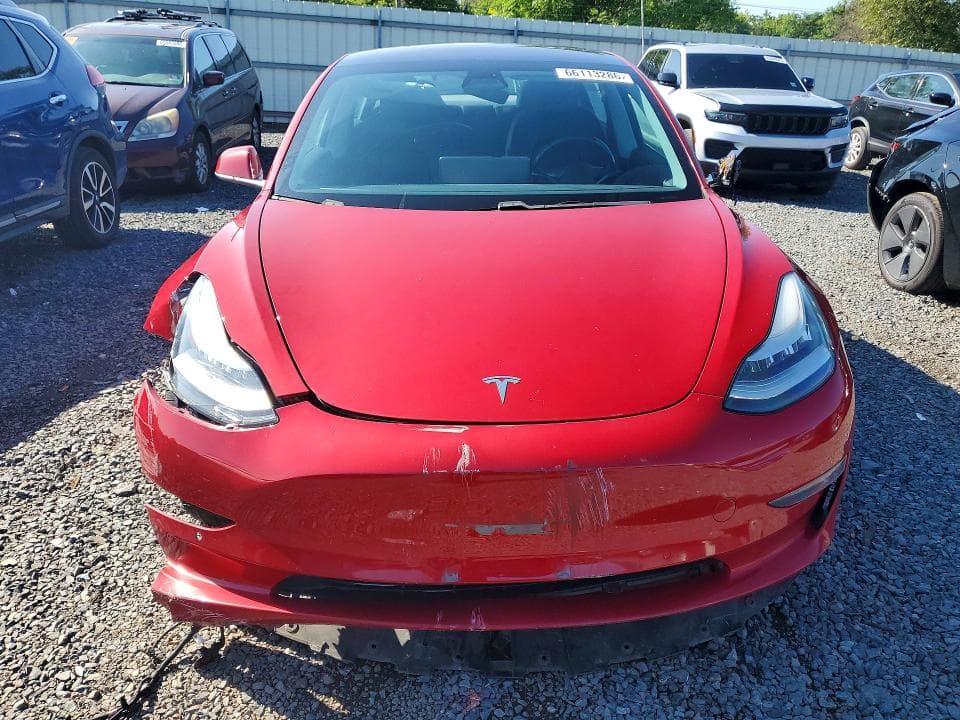 2018 TESLA MODEL 3 5