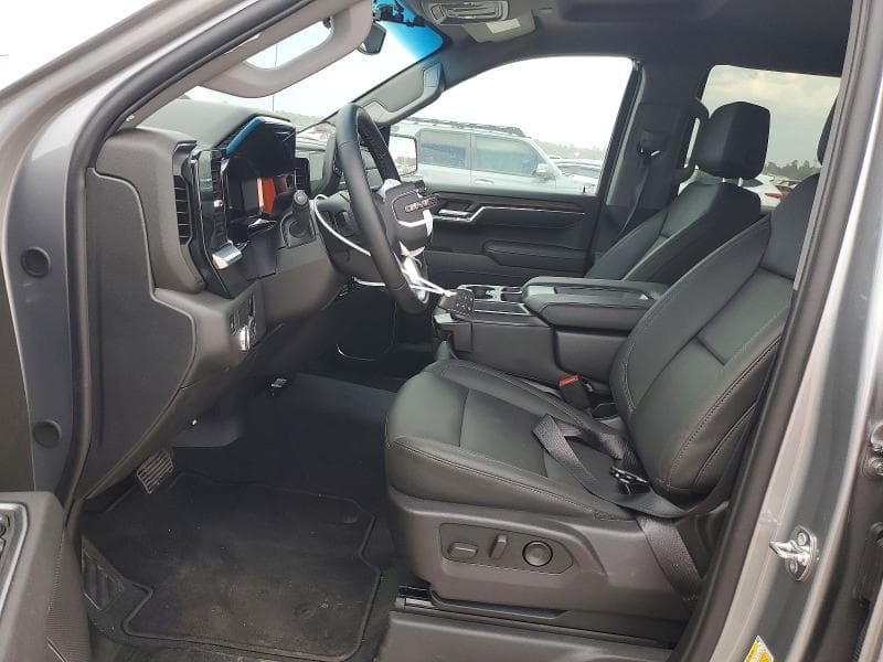 2026 GMC SIERRA C1500 SLT 7