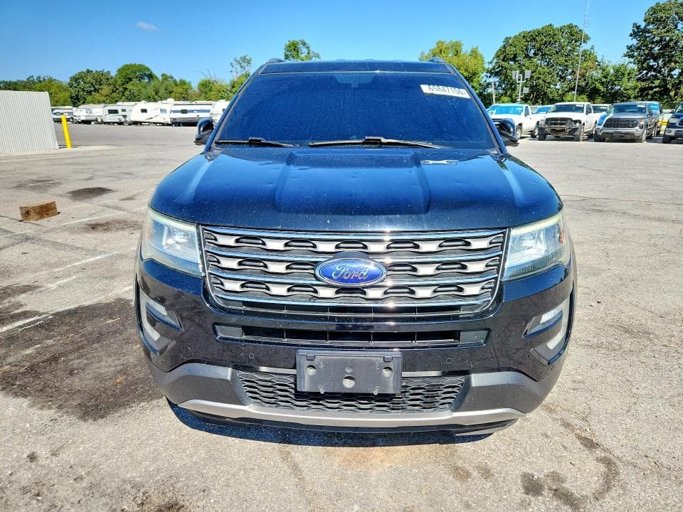 2017 FORD EXPLORER XLT 5