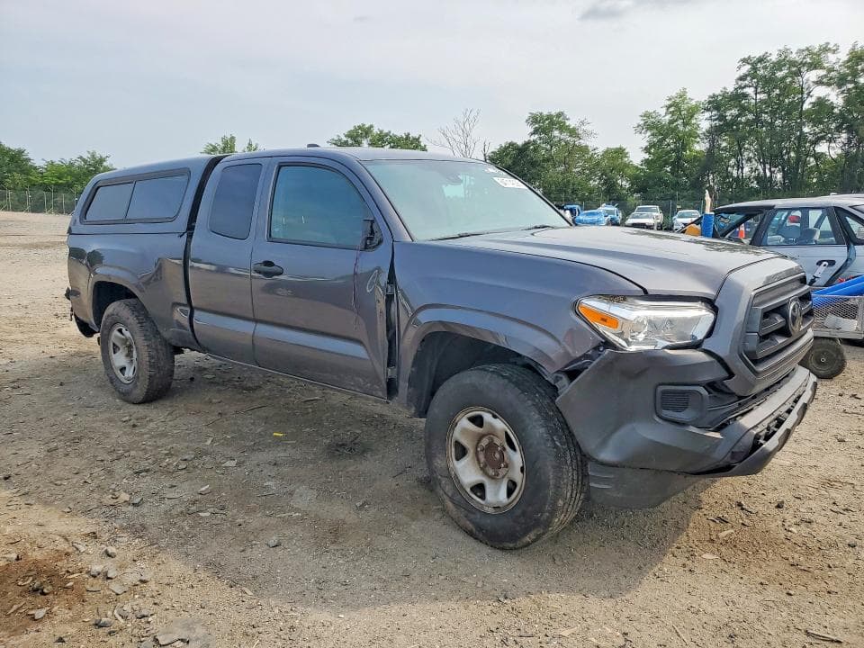 2022 TOYOTA TACOMA SR 4
