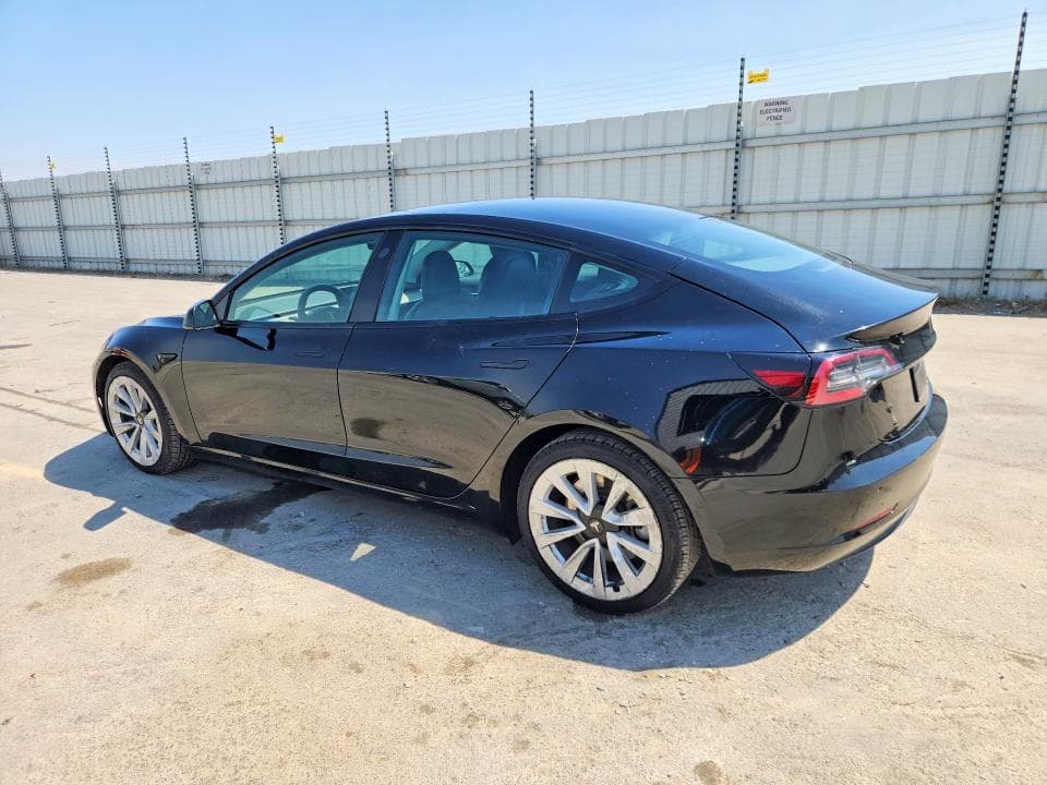 2022 TESLA MODEL 3 2
