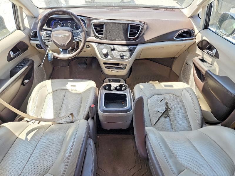 2017 CHRYSLER PACIFICA TOURING L PLUS 8