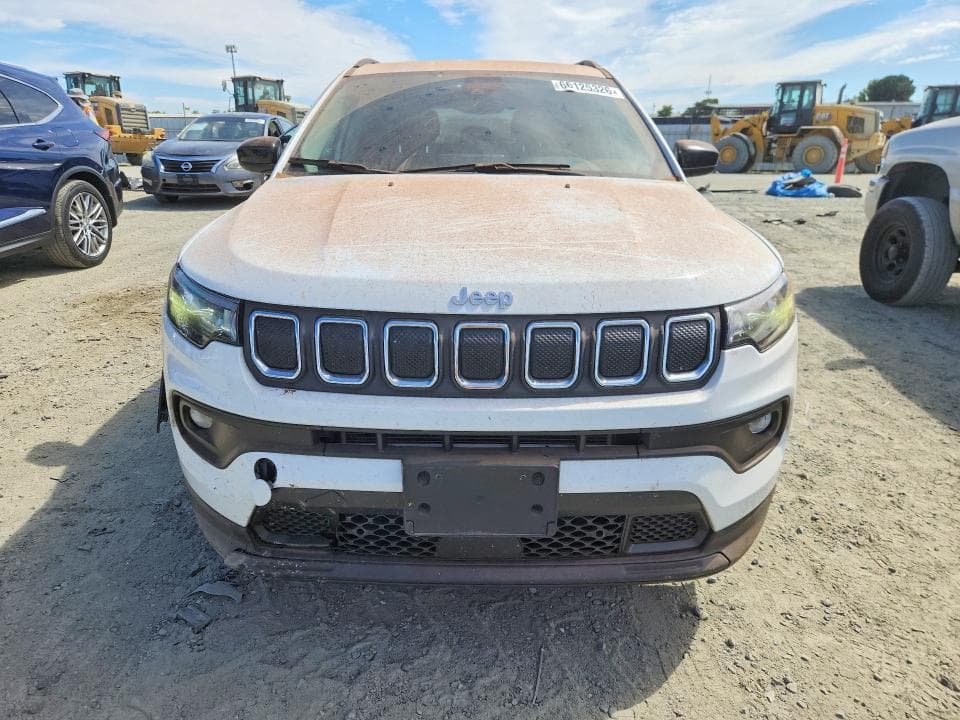 2022 JEEP COMPASS LATITUDE LUX 5