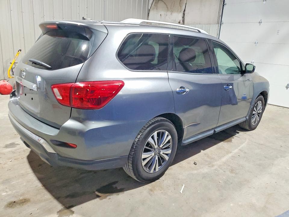 2018 NISSAN PATHFINDER S 3